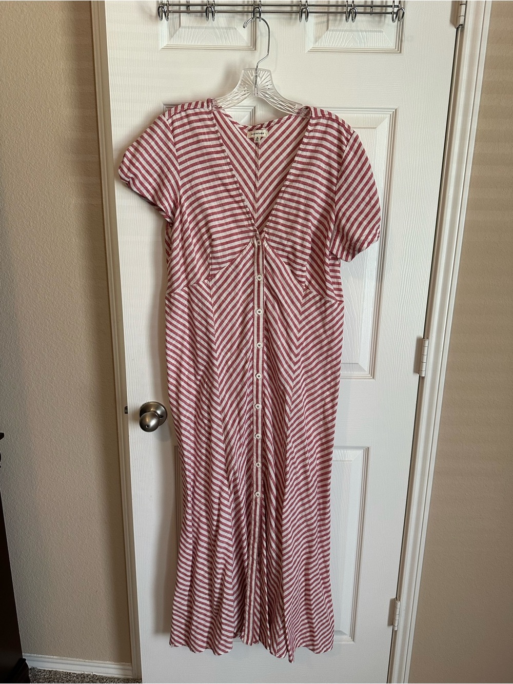 Max studio- maxi dress maroon and white with decorative buttons all the way down